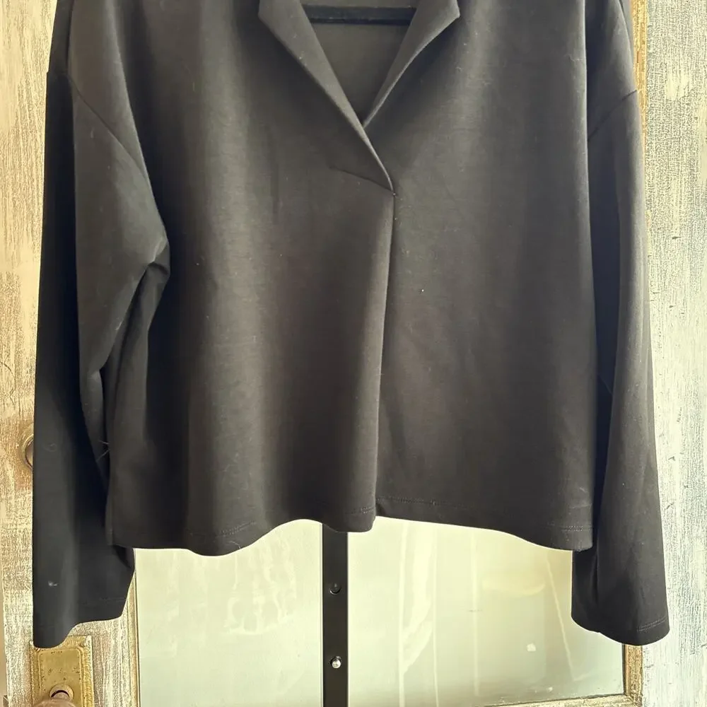 Women’s Elie Tahari Cropped Oversize Black Blouse Size Medium